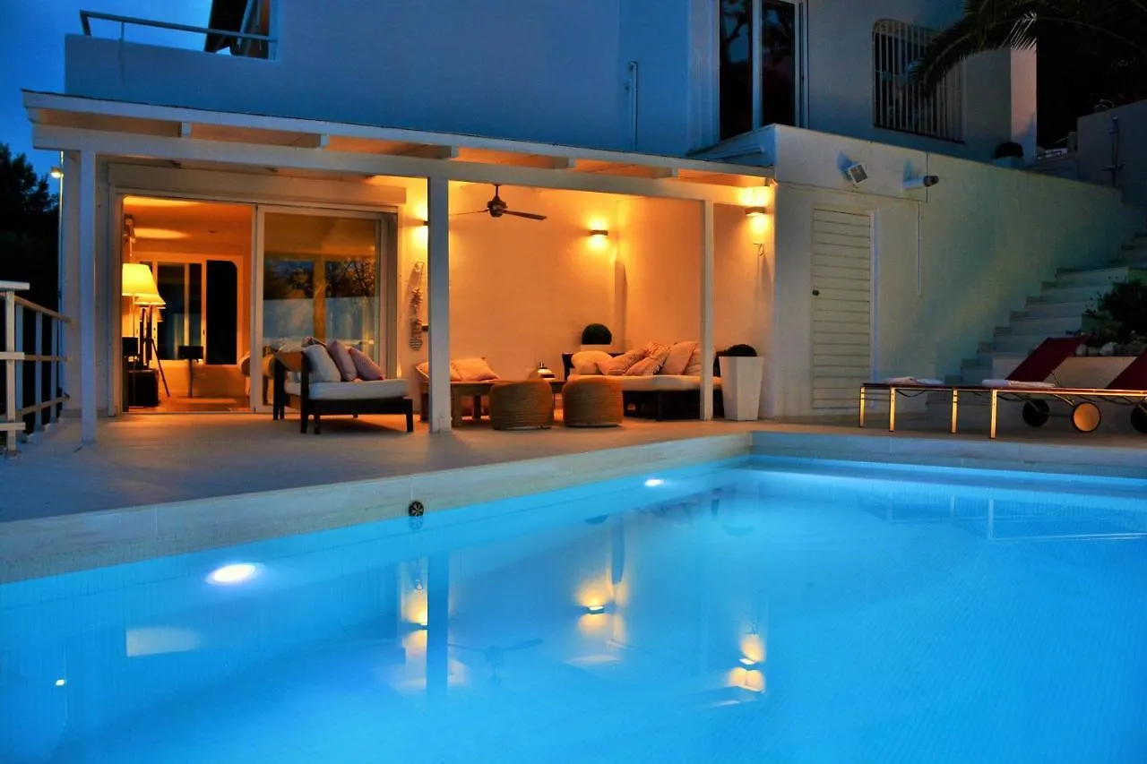 Villa Sitges Altavista Amazing View South Oriented Calm Area Ac Beach 2 Minutes